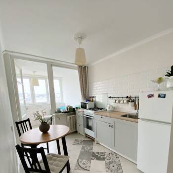 Продается 1-комнатная квартира, 45 м²