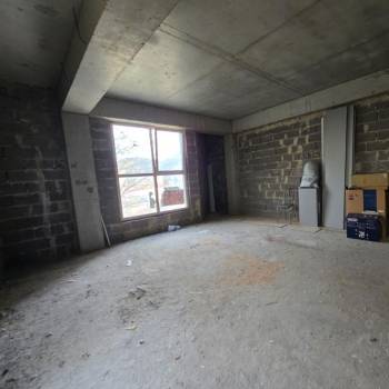 Продается 1-комнатная квартира, 40 м²