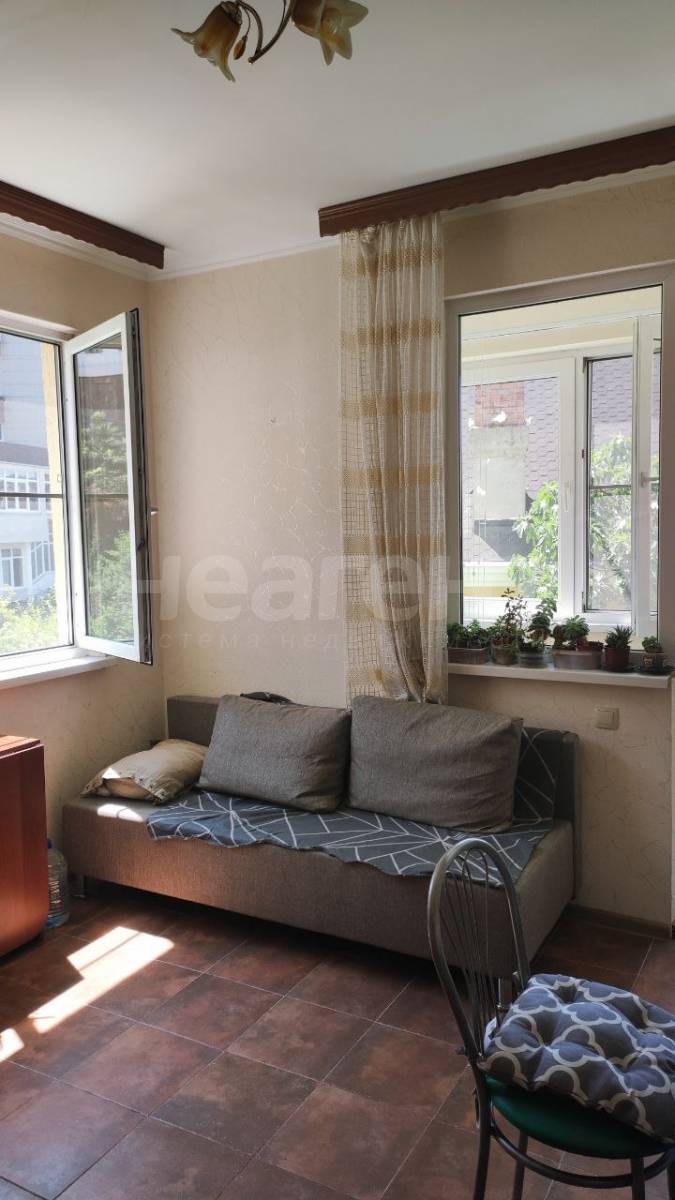 Продам 1-ком. квартиру, ул. Клубничная