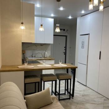 Продается 1-комнатная квартира, 35 м²