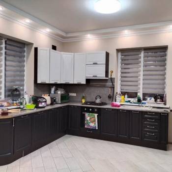 Продается Дом, 204 м²