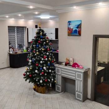 Продается Дом, 204 м²