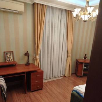 Сдается Многокомнатная квартира, 160 м²