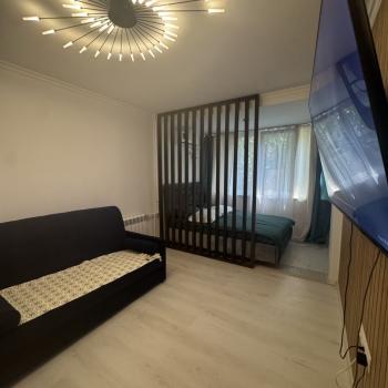 Продается 1-комнатная квартира, 32 м²