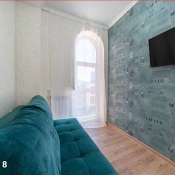 Продается 1-комнатная квартира, 14 м²