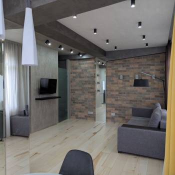 Продается 1-комнатная квартира, 55 м²