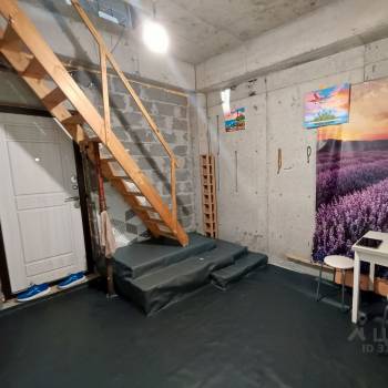 Продается 2-х комнатная квартира, 14,3 м²