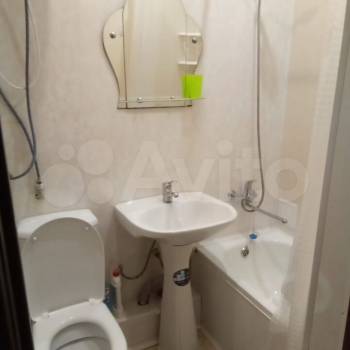 Продается 1-комнатная квартира, 37,6 м²