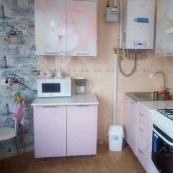 Продается 1-комнатная квартира, 40 м²