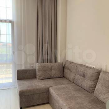 Продается 1-комнатная квартира, 35 м²