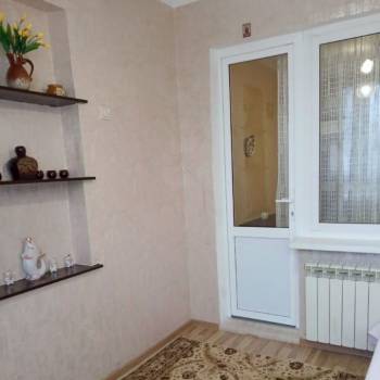 Продается 1-комнатная квартира, 47 м²