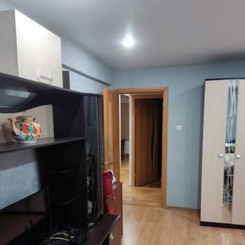 Сдается Многокомнатная квартира, 60 м²