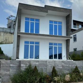 Продается Дом, 180 м²