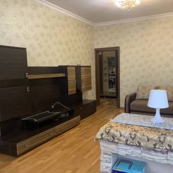 Сдается 2-х комнатная квартира, 83 м²