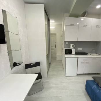 Продается 1-комнатная квартира, 14 м²