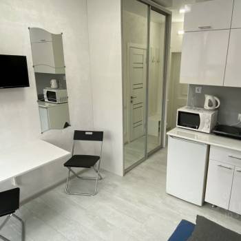 Продается 1-комнатная квартира, 14 м²