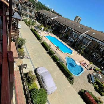 Продается Многокомнатная квартира, 131,8 м²