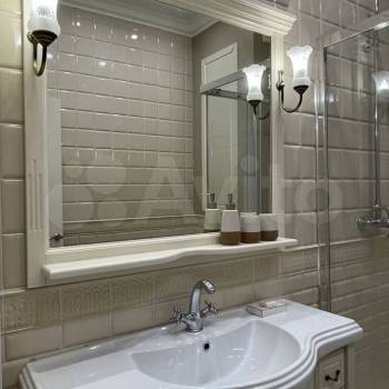 Продается Многокомнатная квартира, 131,8 м²