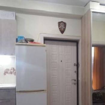 Продается 1-комнатная квартира, 32 м²