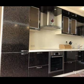 Продается 3-х комнатная квартира, 100 м²