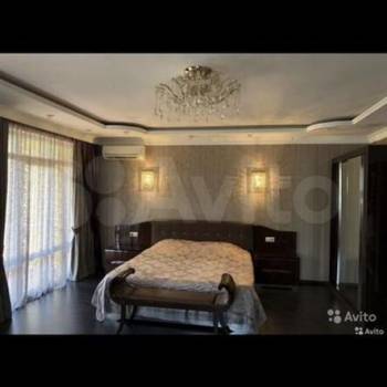 Продается 3-х комнатная квартира, 100 м²
