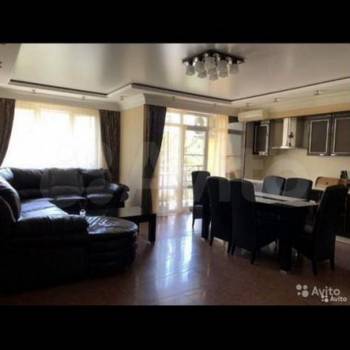 Продается 3-х комнатная квартира, 100 м²