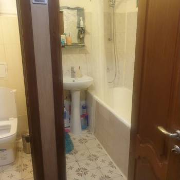 Продается Многокомнатная квартира, 93 м²