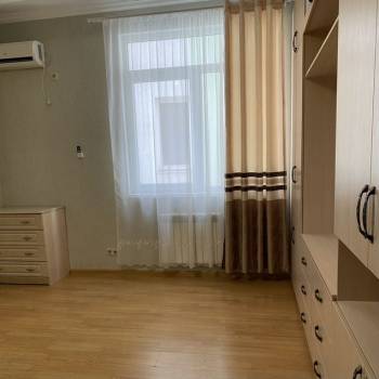 Продается 1-комнатная квартира, 37,2 м²