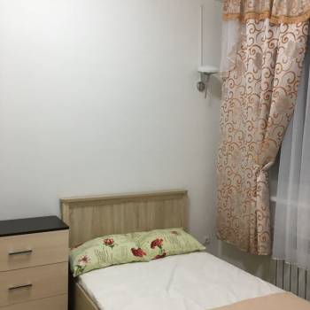 Сдается Многокомнатная квартира, 90 м²