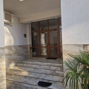 Продается 2-х комнатная квартира, 60,8 м²