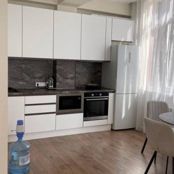 Продается 2-х комнатная квартира, 60,8 м²