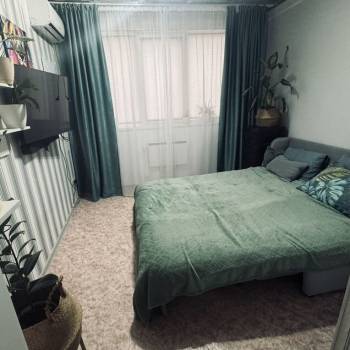 Продается 1-комнатная квартира, 37,6 м²