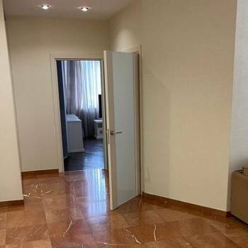 Продается 2-х комнатная квартира, 117 м²