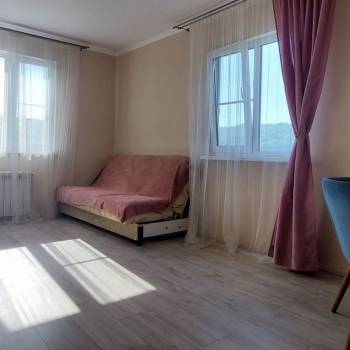 Продается Дом, 180 м²