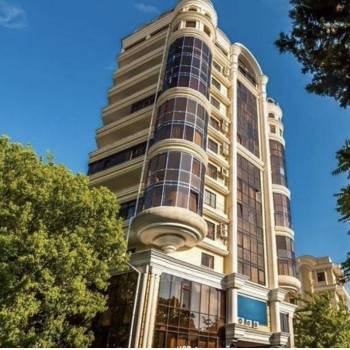 Сдается 2-х комнатная квартира, 96 м²