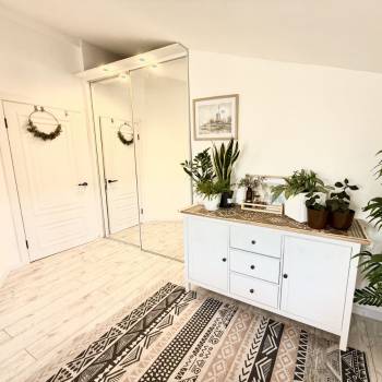 Продается 1-комнатная квартира, 40 м²