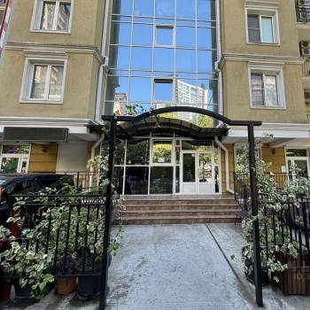 Сдается Многокомнатная квартира, 60 м²