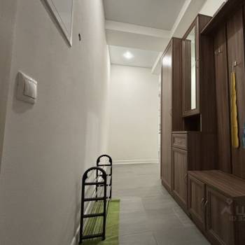 Сдается Многокомнатная квартира, 60 м²