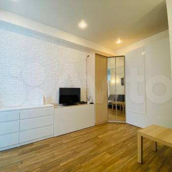Продается 1-комнатная квартира, 35,2 м²