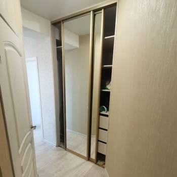 Продается 1-комнатная квартира, 42,4 м²