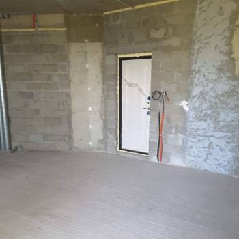 Продается 1-комнатная квартира, 35 м²