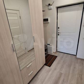 Продается 1-комнатная квартира, 30,6 м²