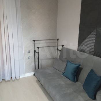 Продается 1-комнатная квартира, 18 м²