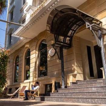 Продается Многокомнатная квартира, 110 м²