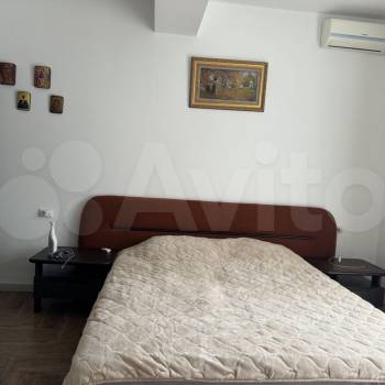 Продается Многокомнатная квартира, 110 м²