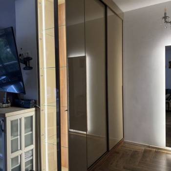 Продается Многокомнатная квартира, 110 м²