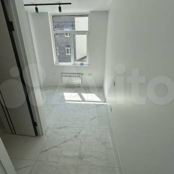 Продается 1-комнатная квартира, 36 м²