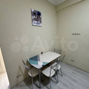 Продается 2-х комнатная квартира, 42 м²