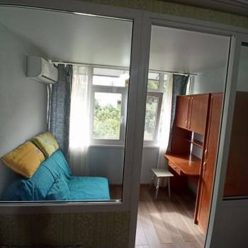 Продается 1-комнатная квартира, 27 м²