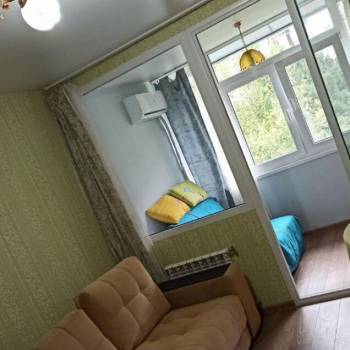 Продается 1-комнатная квартира, 27 м²